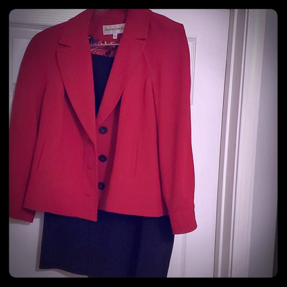 Suit